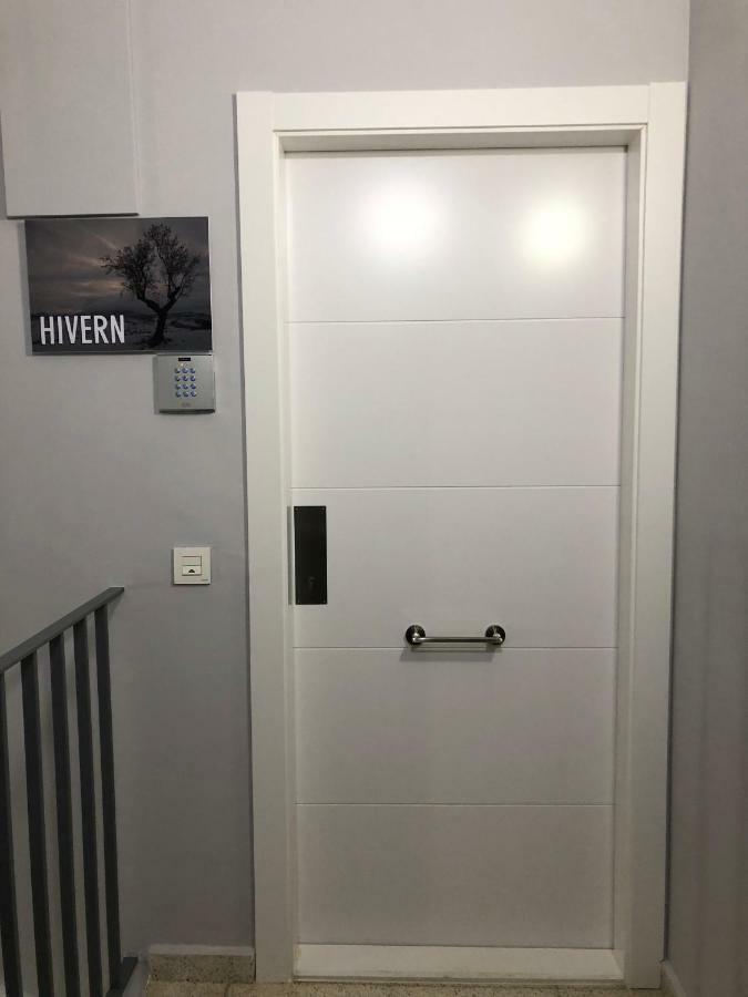 Apartaments L'Ametller サルベラ エクステリア 写真